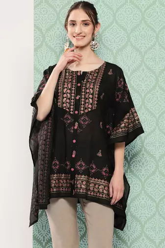  black ethnic motifs kaftan top