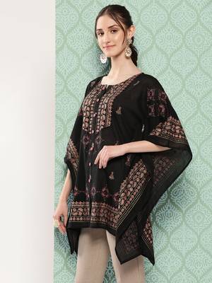  black ethnic motifs kaftan top 3