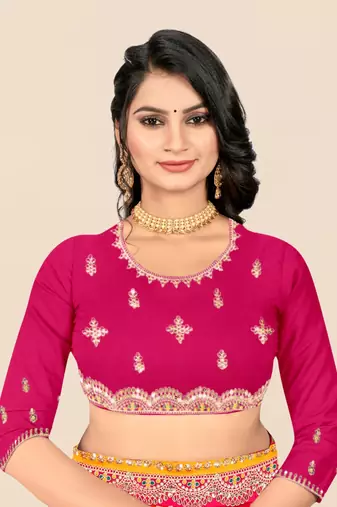Pink georgette bandhani saree with unstitched blouse piece