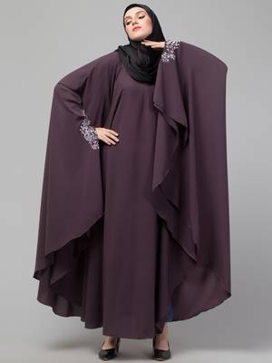 Nazneen embroidered Kaftan with thread embroidered 3