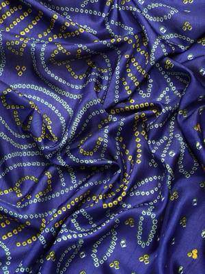 Blue bandhani saree with lace border and unstitched blouse piece 4