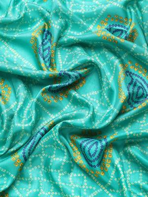 Blue bandhani saree with lace border and unstitched blouse piece 4