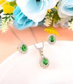Emerald green ad pendant sets