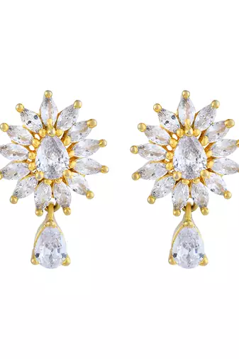 Sparkle ad studs earrings