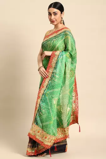 Green bandhani saree with lace border and unstitched blouse piece