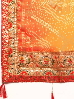 Yellow bandhani saree with lace border and unstitched blouse piece 4