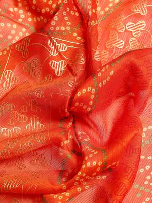 Red bandhani saree with lace border and unstitched blouse piece 5