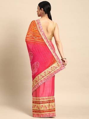 Peach bandhani saree with lace border and unstitched blouse piece 2
