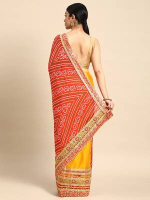 Yellow bandhani saree with lace border and unstitched blouse piece 2