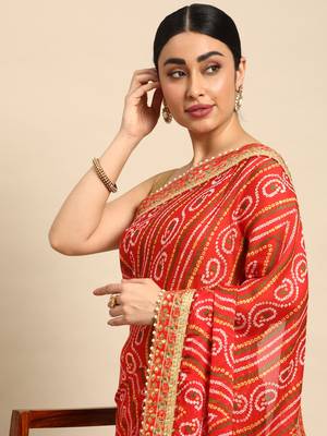 Yellow bandhani saree with lace border and unstitched blouse piece 3
