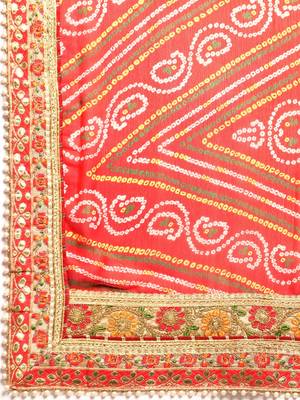 Yellow bandhani saree with lace border and unstitched blouse piece 4