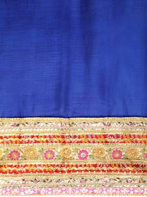 Blue bandhani saree with lace border and unstitched blouse piece 5