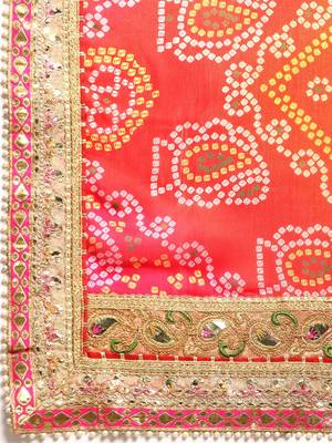 Pink bandhani saree with lace border and unstitched blouse piece 4