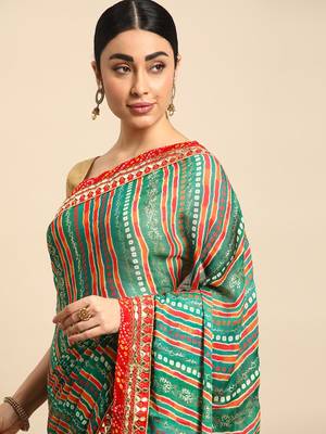 Blue bandhani saree with lace border and unstitched blouse piece 3