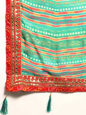 Blue bandhani saree with lace border and unstitched blouse piece 4