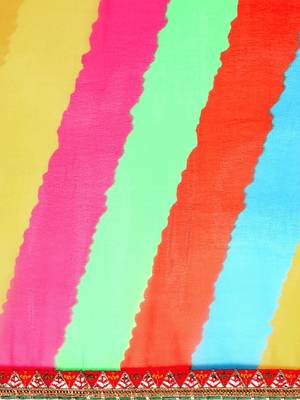 Pink leheriya saree with  unstitched blouse piece 5