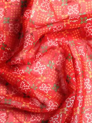 Red  bandhani saree with lace border and unstitched blouse piece 5