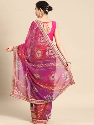 Green bandhani saree with lace border and unstitched blouse piece 2