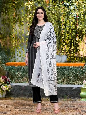 Trendmalls  Cotton Embroidery Salwar Suit Set Kurta Pant with Dupatta Black Kurta Set for Women, Party Wear 1