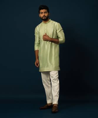 Spring green pintuck kurta set 1
