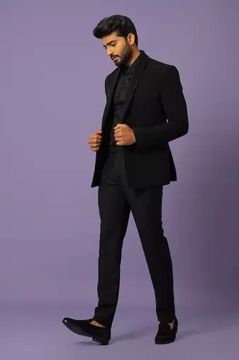 Stygian suit set