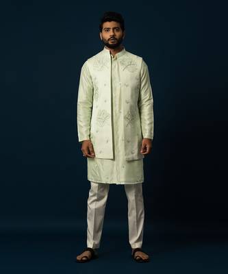 Tender leaf embroidered kurta jacket set 1