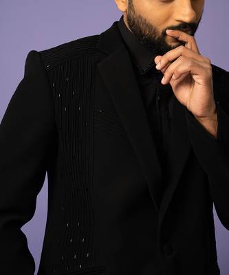 Coal black pintucks suit set 4