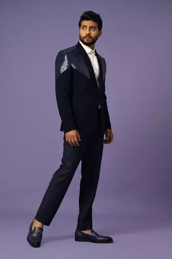 Navy shiny strips suit set