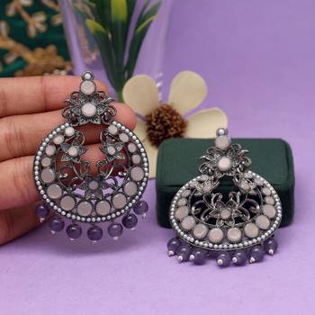 Gray color antique earrings 1