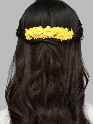 Yellow floral handcrafed hair accessory 1