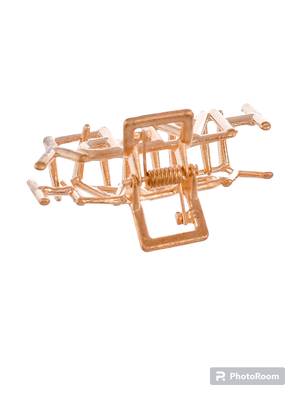 Set of 2 gold toned claw clip 2