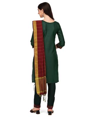 Trendy designer green color rayon fabric kurta set with dupatta 3