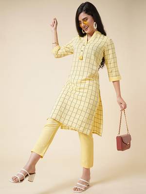 Anushil cotton checkered mandarin collar 3/4th sleeves straight kurta with pant set   1