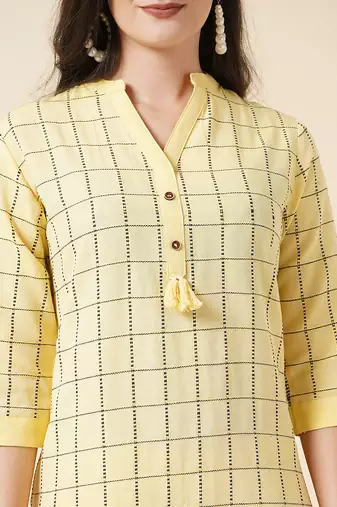 Anushil cotton checkered mandarin collar 3/4th sleeves straight kurta with pant set  