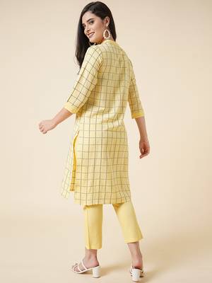 Anushil cotton checkered mandarin collar 3/4th sleeves straight kurta with pant set   3