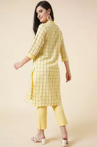 Anushil cotton checkered mandarin collar 3/4th sleeves straight kurta with pant set  