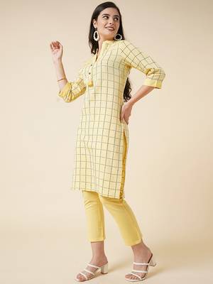 Anushil cotton checkered mandarin collar 3/4th sleeves straight kurta with pant set   4