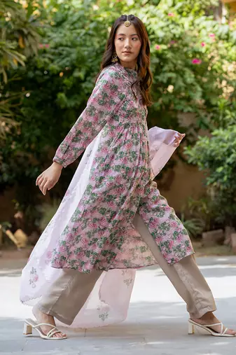 Samaa salwar suit