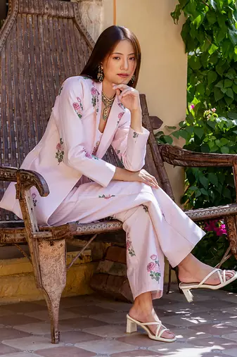 Sweet pink striped pantsuit set