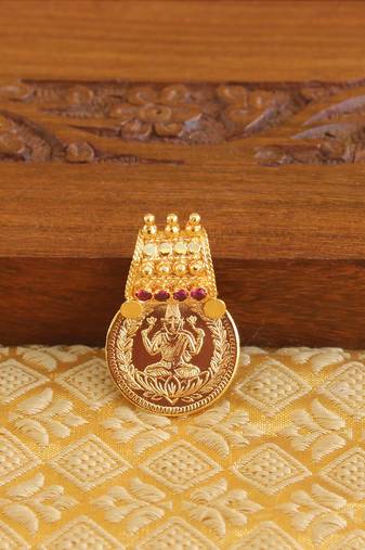 Gold plated palakka lakshmi kasu pendent