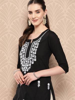  black chikankari straight kurta 4