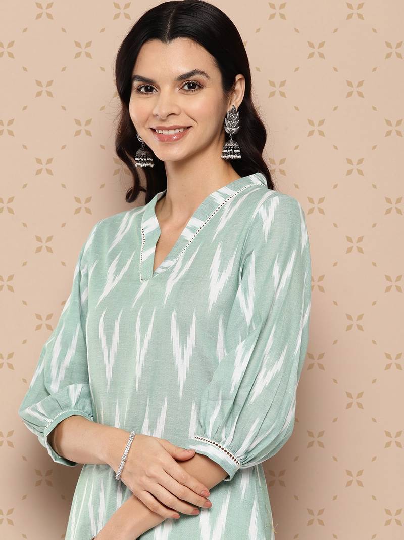 Yufta women sea green pure cotton ikat print kurta