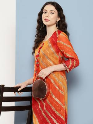 Yufta women yellow leheriya and cotton lining straight kurta 5