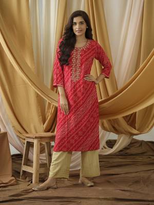 women red embellished kurta 1