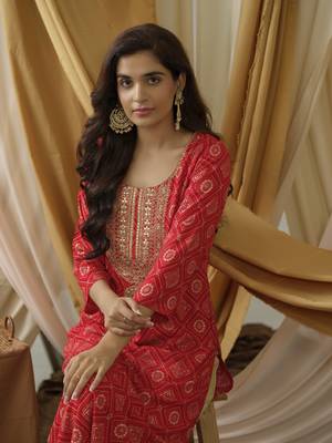 women red embellished kurta 3