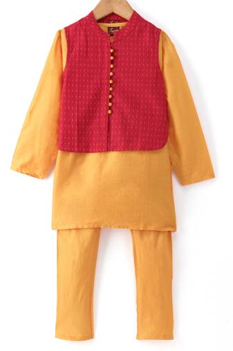 Twisha Boys Solid Kurta & Pyjama With Jacket - Gold