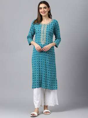 teal women bandhani printed straight kurta 1