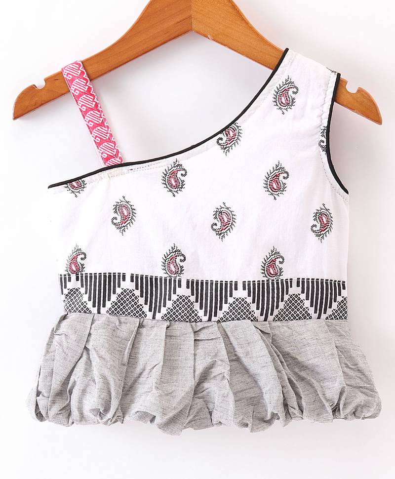 Twisha Girls Self Design Top & Printed Dhoti Pants - White & Black