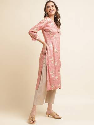 pink women floral printed straight kurta 4