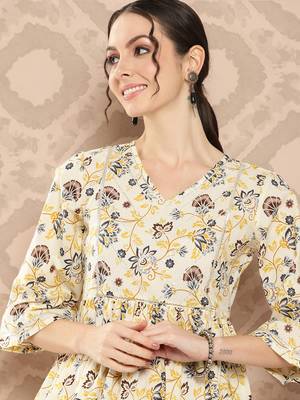  floral printed regular gotta patti pure cotton kurta with dhoti pants 5